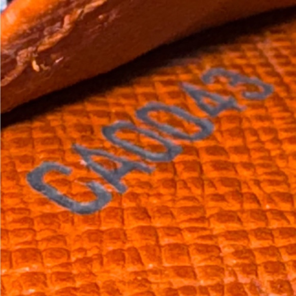 Louis Vuitton Men’s Bifold Wallet Brown Monogram Canvas Logo Accents - Picture 8 of 14